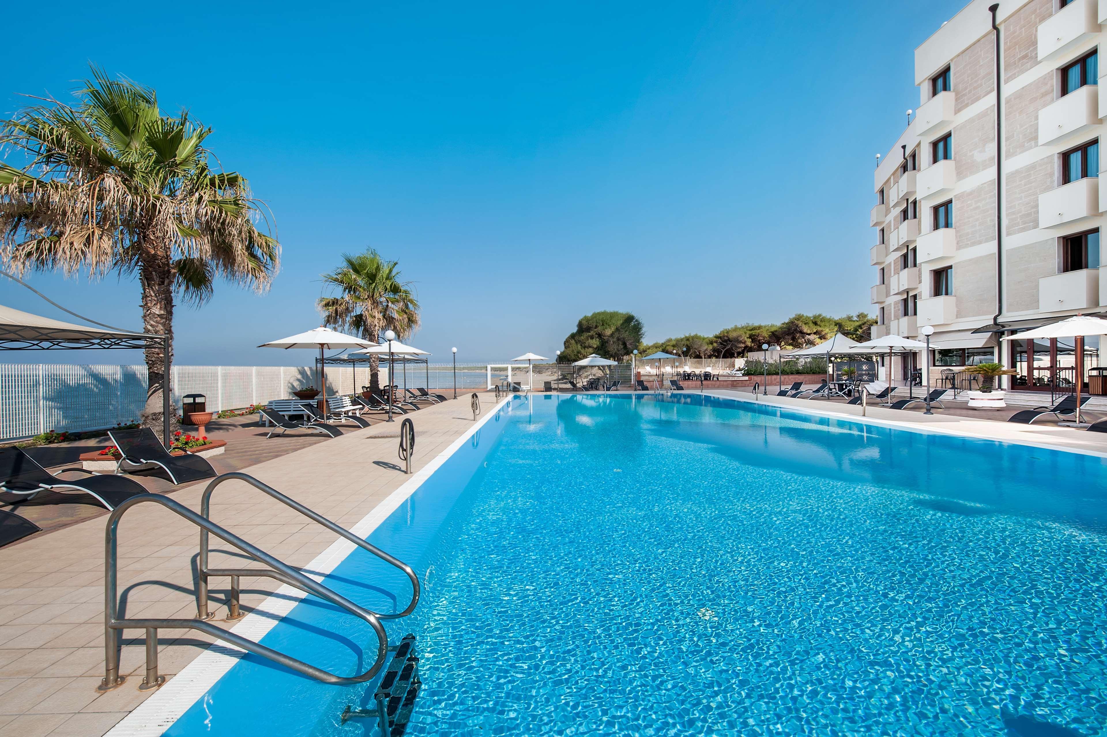 Lido Azzurro Apulia Hotel Taranto Ara Solis מראה חיצוני תמונה